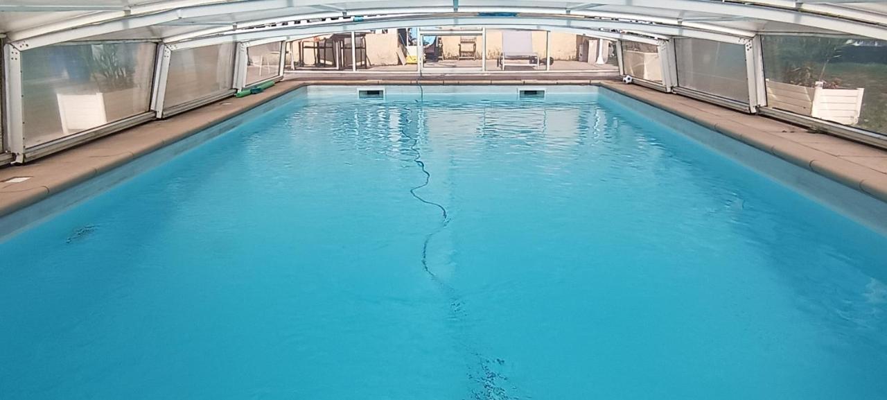 Charmante Maison Avec Piscine Anneyron Экстерьер фото